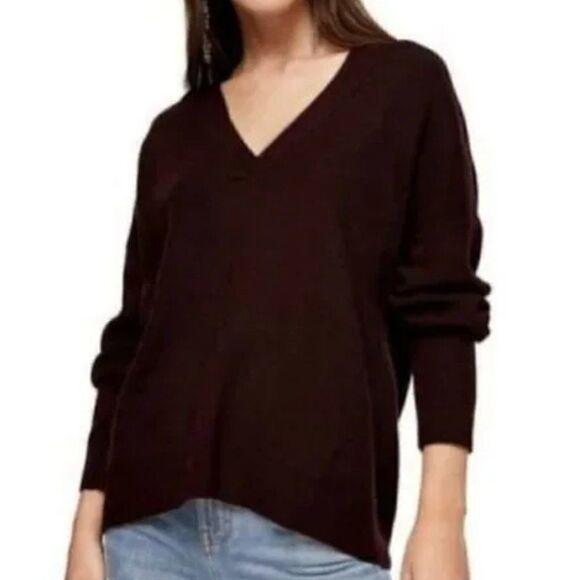 🆕 TopShop Ribbed V-Neck Dark Burgundy Sweater size M (8-10) - Picture 1 of 8
